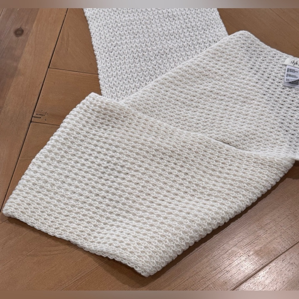 Style & Co Women's Rib Solid Scarf - Picture 4 of 5